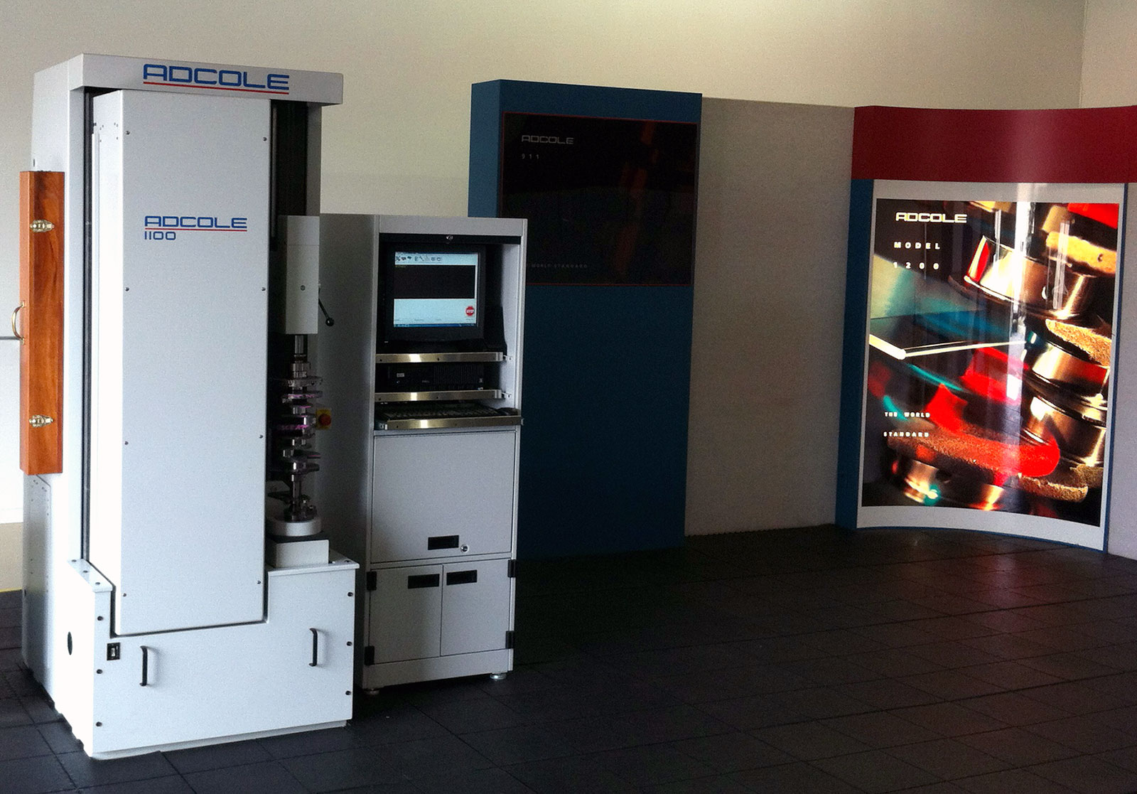 Lohnmessung vom ADCOLE Technical Center